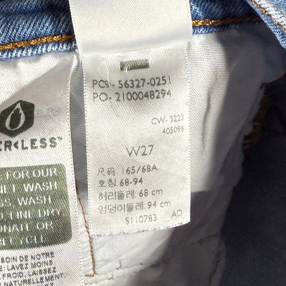 Levis 501 Cut Off Denim Shorts Blue Mid Wash Womens Size 27 #1366 - Picture 4 of 9